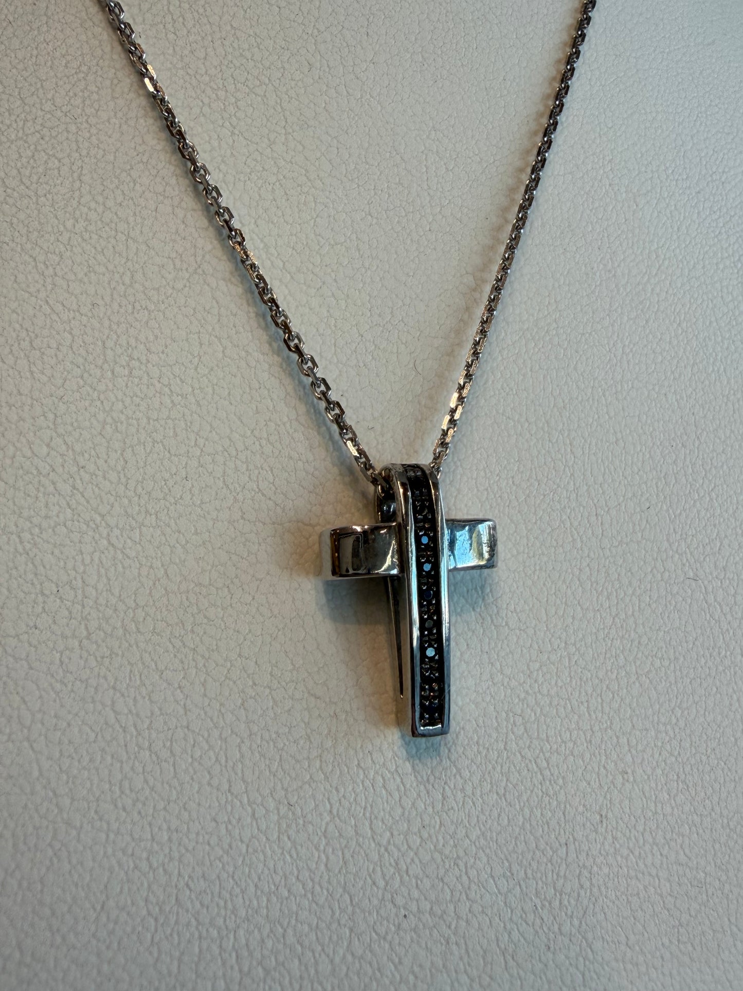 COLLANA 435