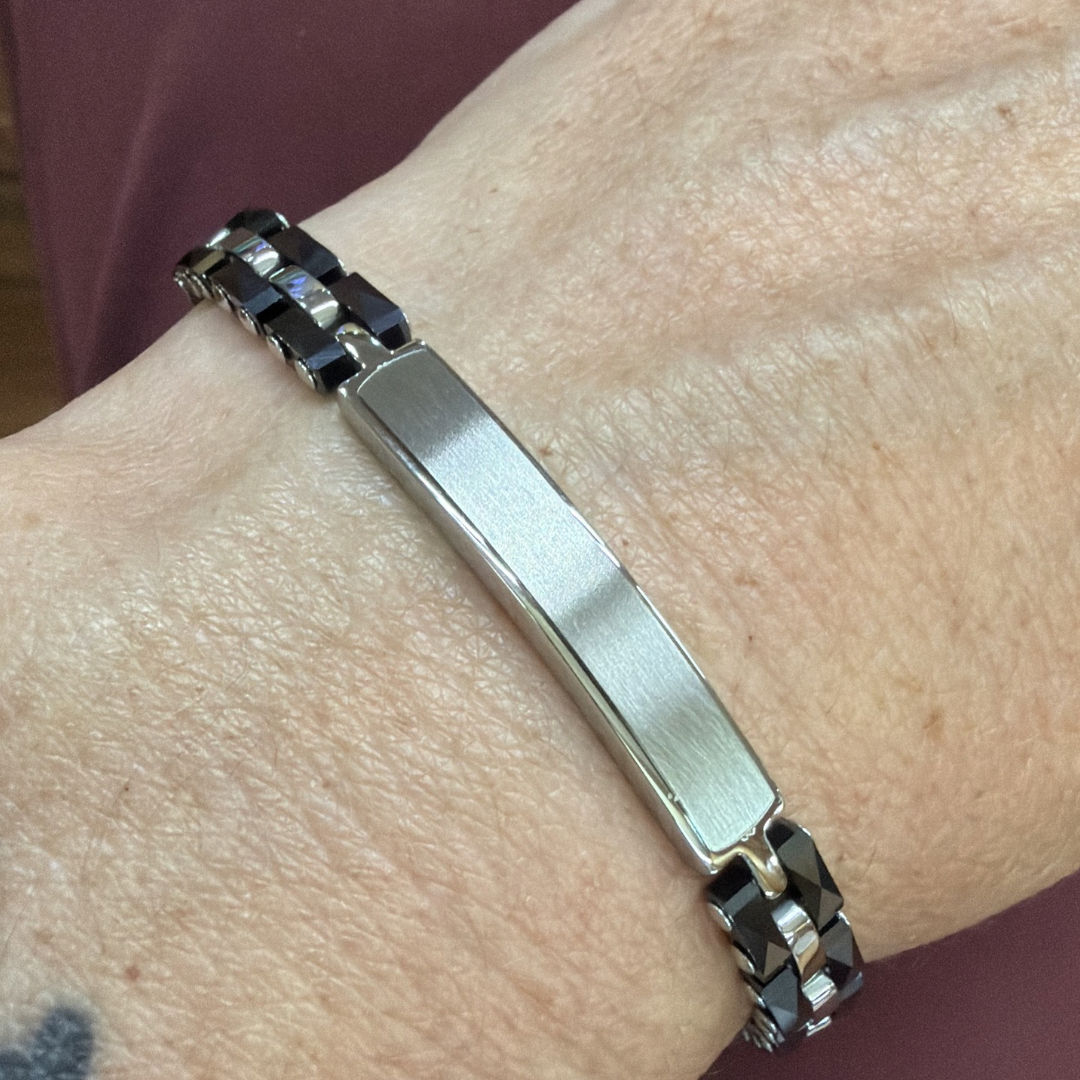 BRACCIALE UOMO CON TARGA