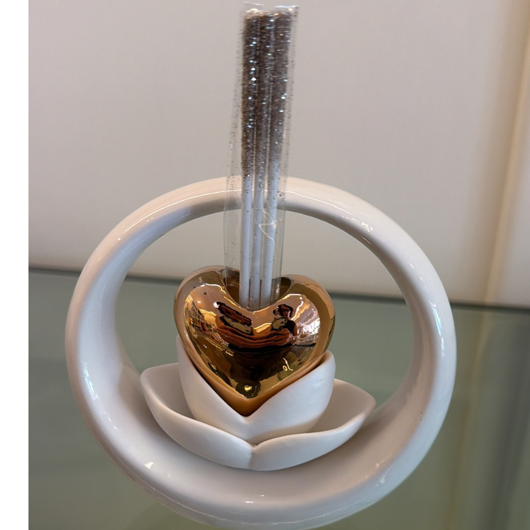 Profumatore cerchio con supporto e cuore rose’