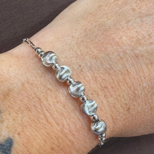 BRACCIALE 5 SFERE BIANCHE