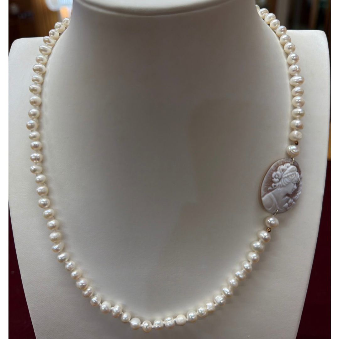 COLLANA CON CAMEO